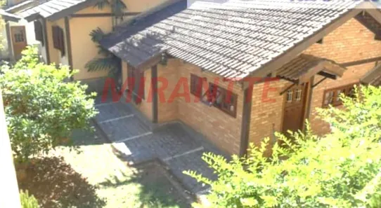 Casa de Condomínio com 3 Quartos à venda, 400m² no Roseira, Mairiporã