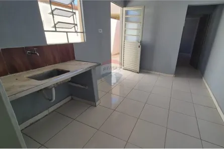 Casa com 1 Quarto para alugar, 50m² no Vila Industrial, São José dos Campos