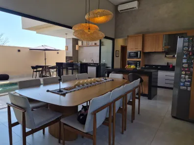 Casa de Condomínio com 3 Quartos à venda, 180m² no Terras Alpha Residencial 1, Senador Canedo