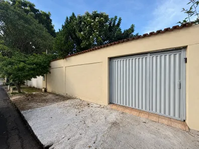 Casa com 3 Quartos à venda, 180m² no Vila Morais, Goiânia