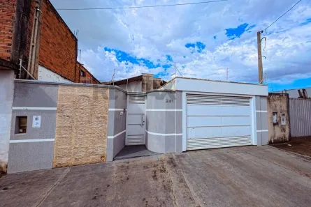 Casa com 2 Quartos à venda, 170m² no Jardim Residence Rio Verde, Pirassununga