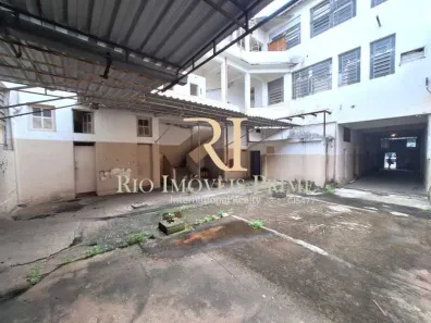 Galpão/Depósito/Armazém para alugar, 1900m² no Benfica, Rio de Janeiro