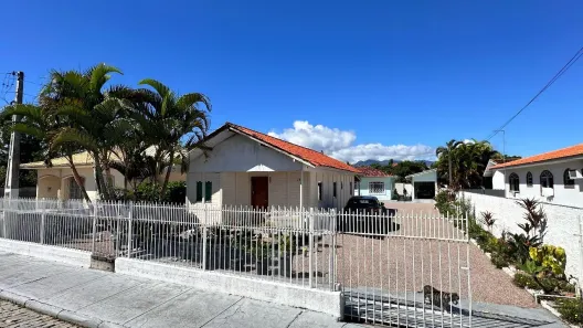 Casa com 5 Quartos à venda, 150m² no Centro, Palhoça