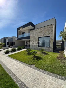 Casa de Condomínio com 3 Quartos à venda, 222m² no Chácaras Alpina, Valinhos
