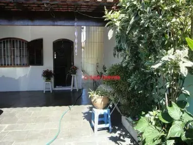 Casa com 4 Quartos à venda, 180m² no Piratininga, Niterói