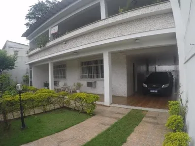 Sobrado com 6 Quartos à venda, 334m² no São Francisco, Niterói