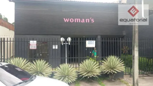 Casa com 3 Quartos à venda, 334m² no Montese, Fortaleza