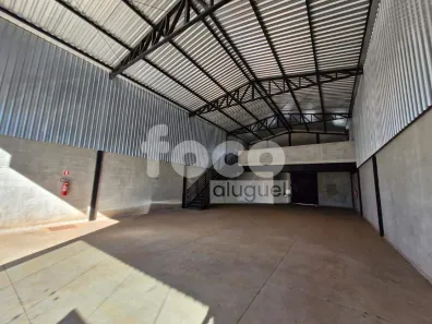 Galpão/Depósito/Armazém para alugar, 280m² no Custódio Pereira, Uberlândia