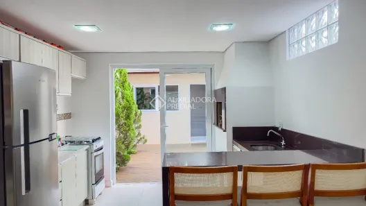 Casa com 3 Quartos à venda, 140m² no Jardim Itu, Porto Alegre