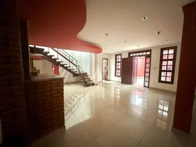 Casa com 5 Quartos para alugar, 405m² no Santa Amélia, Belo Horizonte