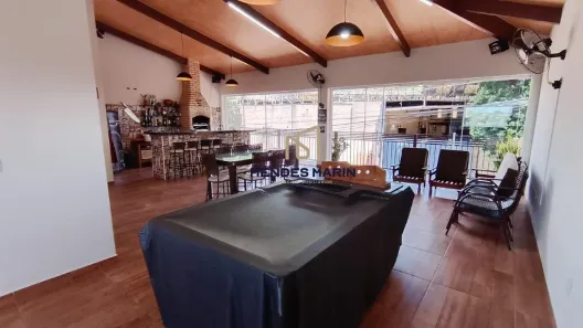 Casa com 3 Quartos à venda, 320m² no Jardim Brasília, Araçatuba