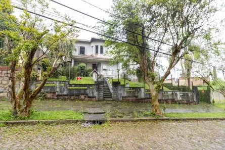 Casa com 5 Quartos para alugar, 600m² no Cristal, Porto Alegre