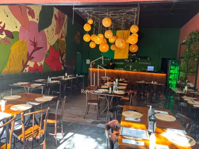 Ponto Comercial à venda, 130m² no Green Valley Alphaville, Barueri