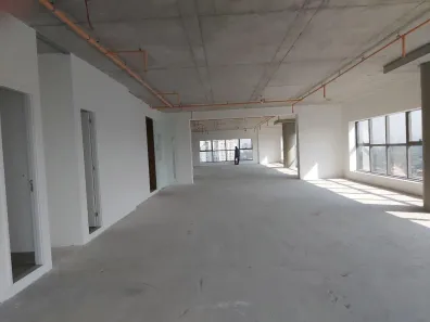 Sala Comercial para alugar, 150m² no Indianópolis, São Paulo