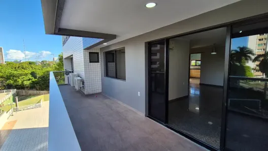 Apartamento com 5 Quartos à venda, 170m² no Aleixo, Manaus