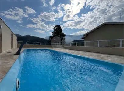 Sobrado com 2 Quartos à venda, 72m² no Capricórnio II, Caraguatatuba