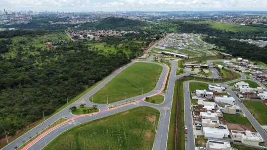 Lote/Terreno à venda, 450m² no Jardins Porto, Senador Canedo