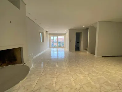 Casa com 4 Quartos para alugar, 300m² no Vila São Silvestre, São Paulo