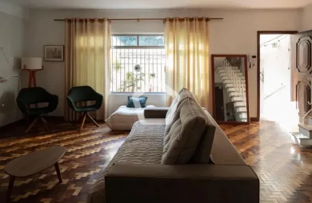 Casa com 3 Quartos à venda, 212m² no Mirandópolis, São Paulo