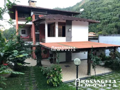 Casa com 4 Quartos à venda, 250m² no Iucas, Teresópolis