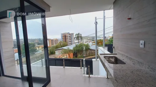 Casa com 3 Quartos à venda, 122m² no São Pedro, Juiz de Fora