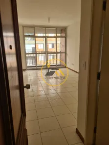 Apartamento com 3 Quartos para alugar, 83m² no Centro, São José dos Campos
