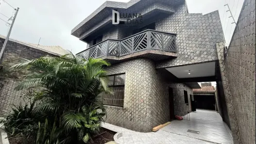 Sobrado com 3 Quartos para alugar, 260m² no Ocian, Praia Grande