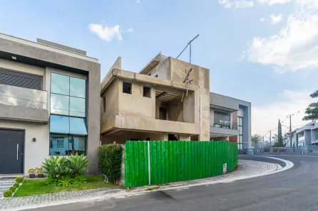 Casa de Condomínio com 3 Quartos à venda, 196m² no Umbará, Curitiba