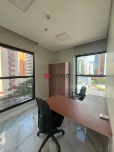 Sala Comercial com 3 Quartos para alugar, 70m² no Parque Residencial Aquarius, São José dos Campos