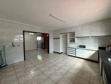 Sobrado com 3 Quartos à venda, 313m² no Vila Pires, Santo André