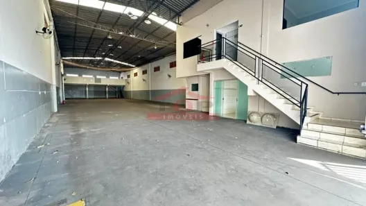 Galpão/Depósito/Armazém para alugar, 755m² no Jardim Carolina, Bauru
