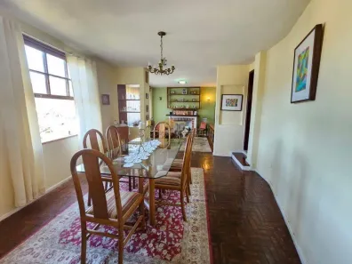 Casa com 3 Quartos à venda, 324m² no Vila Muqui, Teresópolis