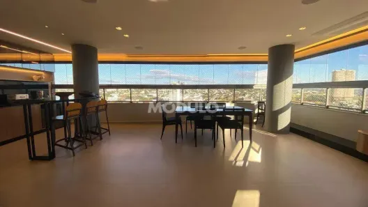 Apartamento com 3 Quartos à venda, 187m² no Morada da Colina, Uberlândia
