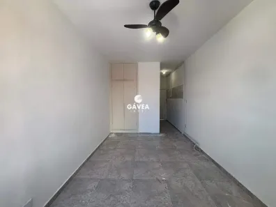 Apartamento com 1 Quarto para alugar, 34m² no Itararé, São Vicente