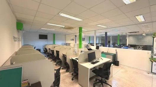 Prédio Comercial à venda, 600m² no Parque Amazônia, Goiânia