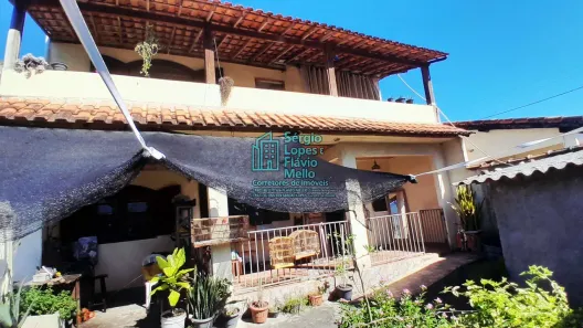 Casa com 6 Quartos à venda, 250m² no Santo Expedito, Itaboraí