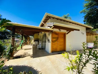 Casa de Condomínio com 3 Quartos à venda, 173m² no Monte Sankhya, Serra Negra