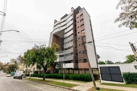 Apartamento com 3 Quartos para alugar, 84m² no São Francisco, Curitiba