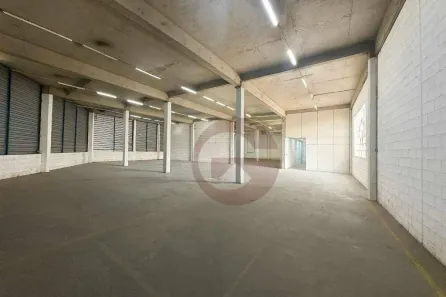 Galpão/Depósito/Armazém para alugar, 800m² no Lapa, São Paulo
