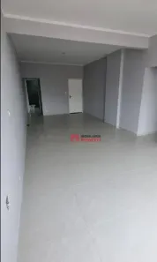 Sala Comercial para alugar, 81m² no Centro, Santo André
