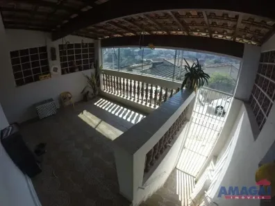 Casa com 3 Quartos à venda, 126m² no Jardim Bela Vista, Jacareí