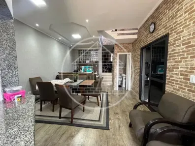 Sobrado com 3 Quartos à venda, 200m² no Terceira Divisão de Interlagos, São Paulo