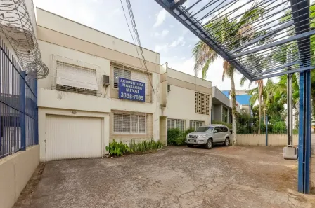 Casa com 4 Quartos à venda, 301m² no Petrópolis, Porto Alegre