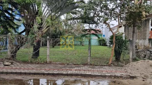 Lote/Terreno à venda, 252m² no Balneário Perequê, Porto Belo