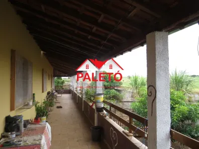 Fazenda/Sítio com 3 Quartos à venda, 1100m² no LOTEAMENTO COLINAS DE PORANGABA, Porangaba
