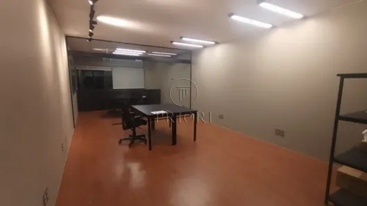 Sala Comercial à venda, 52m² no Auxiliadora, Porto Alegre