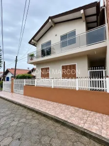 Casa com 2 Quartos à venda, 161m² no , Garopaba