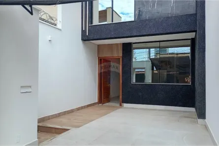 Casa com 2 Quartos à venda, 119m² no Santo Agostinho, Governador Valadares