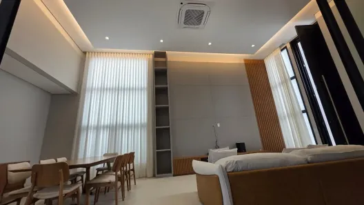 Casa com 3 Quartos à venda, 213m² no Petrópolis, Várzea Grande