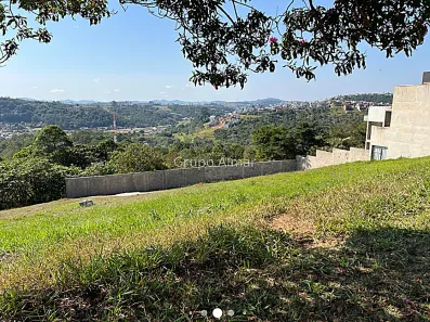 Lote/Terreno à venda, 633m² no Spina Ville II, Juiz de Fora